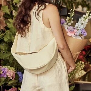 Chic Cream Shoulder Bag for Women